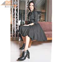 灰色麖皮Ankle Boots$1,299