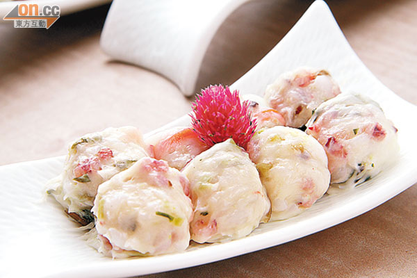 芥辣八爪魚丸 $68  用上足料八爪魚粒製成丸子，並加有日本芥辣，充滿和式風味，為味蕾送上點點刺激。