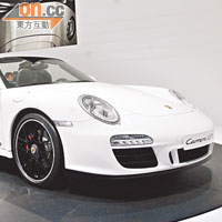 Porsche 911 Carrera GTS Convertible