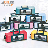 的骰小巧Holga Micro-110相機，攜帶方便，備有多種顏色供選擇。$30（b）