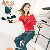 Toe Side<br>重心向前的Toe Side，不用轉重心，腳都可以轉彎自如。