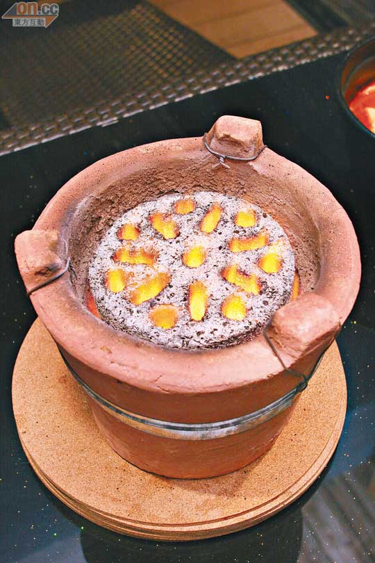 炭爐Shabu Shabu通爽冇煤味