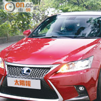 綠色辣將Lexus CT F Sport Passion Red
