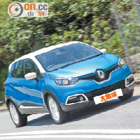 絕不離地　Renault 2015 Captur