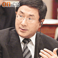 有議員批評卓永興領導的食環署建議「領匯化」。