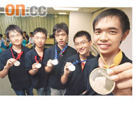 五位揚威港生 在墨西哥的奧林匹克物理比賽奪得殊榮。