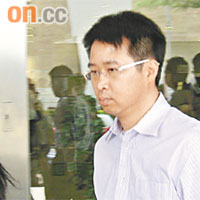 另一名三級助理員陳東源否認詐騙建築署工程費。