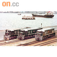 九鐵有百年歷史，早年採用柴油列車。