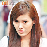 張小姐（廣州—零售業）「來香港最主要還是購物，尤其是香港的化妝品比內地便宜，今次亦主攻化妝品，預計花費五千元。」
