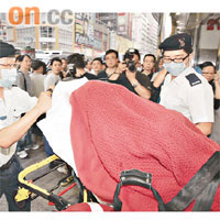 被割頸<img src='/font/fa63_5nbk.gif' border='0'/>肚受傷律師送院治理。