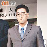 警員許嘉麒昨繼續接受死者家屬律師盤問。	（資料圖片）