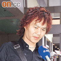 死者父親昨離庭時矢言會追究責任到底。
