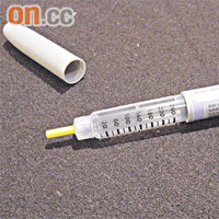 新一代胰島素只需一日一針，注射器筆形設計簡單，方便用家。