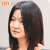 蔡小姐(裝修)「推動環保本來是好事,但如果政策受質疑但曾蔭權又不澄清,會阻礙政策推動。」