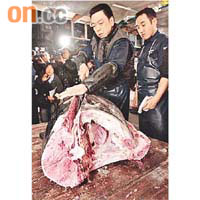 日本築地拍賣市場每年都會舉行「日本一」藍鰭吞拿魚王拍賣。