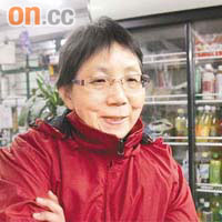 馮太：「最好就唔使搬，如果要搬都希望能原村重置，政府亦應給予特惠賠償。」