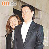 唔識管錢嘅克勤仔，將理財交晒畀女友代勞。