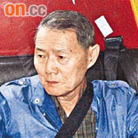 昏迷小巴司機送院檢驗。