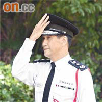 「FOXY天王」認為，警務處處長鄧竟成應為洩密事件公開道歉。