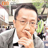 馮先生「好多朋友都知道自己身體有毛病，但大家都唔去驗身，佢哋唔係諱疾忌醫，而係無錢，當病情嚴重時才求醫已經太遲，希望政府對市民多加幫忙。」