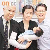 陳氏夫婦去年誕下健康男嬰，喜上眉梢，左為陳雲斌。