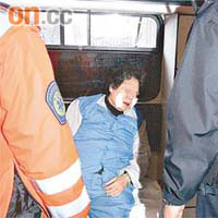 遭掌摑婦人兩臉頰受傷送院。