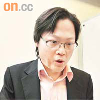 由於身上幾處傷口仲未好番，季詩傑猛呻依家連波都冇得踢。