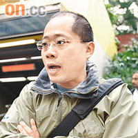 姚先生（公務員）「疫情被指誇大，政府應了解最新情況，在策略上作出改變，不要為自保硬銷疫苗。」