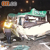 ○○年通宵小巴在沙田發生車禍，造成十多人傷亡。	資料圖片