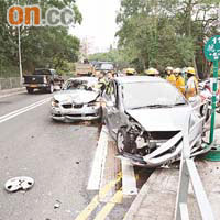 清水灣道意外中，肇事兩車均車頭撞毀。