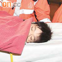 墮樓重傷男生送院證實不治。