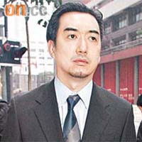被告黃嘉鎏