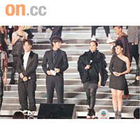 陳奕迅（左起）、古巨基、楊千嬅及謝安琪有份出席○九年「翡翠歌星賀台慶」。