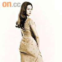 關南施在《蘇絲黃的世界》飾演一名迷人的香港妓女。