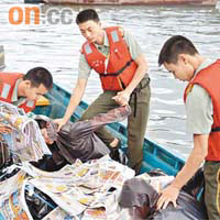 中港警方曾多次進行掃蕩，檢獲大批六合彩報。