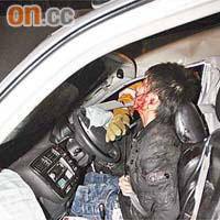 被告劉倩婷當日駕駛私家車與貨櫃車相撞，血流披面被困車廂內。	資料圖片