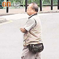羅姓男事主昨出庭講述被騙經過。