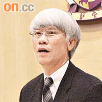 中大今次搵到任總（右）坐鎮，唔使為營運資金閉翳。