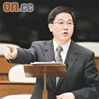林公公反駁議員唔應該比喻政府為奸商。	(資料圖片）