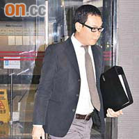 鍾慧文透過勞資審裁處向廉署索償一百三十萬元。