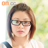 李小姐(活動工作員)<br>內地醫院濫收藥費好唔合理,如果真係要醫,我寧願自己出去配藥,唔係急症嘅話就返香港醫。