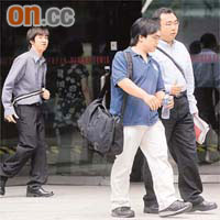 被告吳偉強（左）、梁偉謙（中）和溫偉濂（右）。