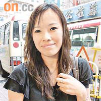 朱小姐	保險<br>本來打算買樓，但樓市太過瘋狂，前年只係九十多萬嘅樓今年升咗近一倍，希望政府可以復建居屋，或增加措施為樓市降溫。