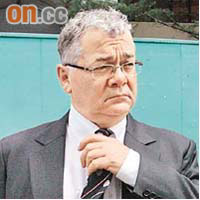 港大教育學院前副教授SHORTALL Terence Joseph