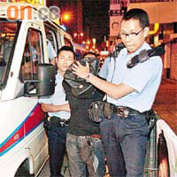 涉嫌冒警打劫疑犯被捕。