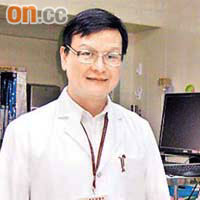 宋文舉醫生表示，台北榮民總醫院兒童部加護中心已準備好為茵茵做肺部手術。（駐台記者陳敏鳳圖片）