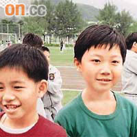 梓敬（右）兒時已熱愛運動。