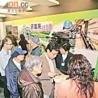 本港私人單位樓價高企,市民一屋難求,惟有寄望政府的居屋單位。