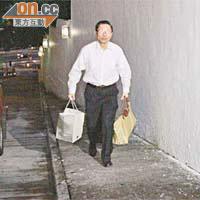 林兆鑫昨晚乘的士返回中途宿舍。