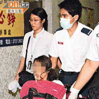 被捕婦人受傷送院。